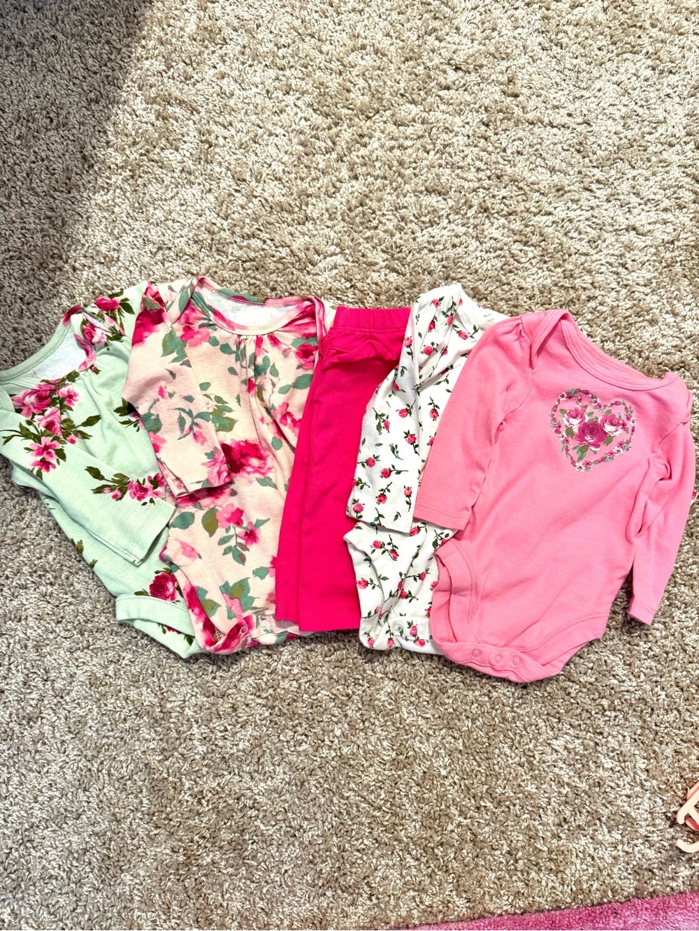 Children’s Place Onesies and Pant Matching Bundle. Newborn. NWOT